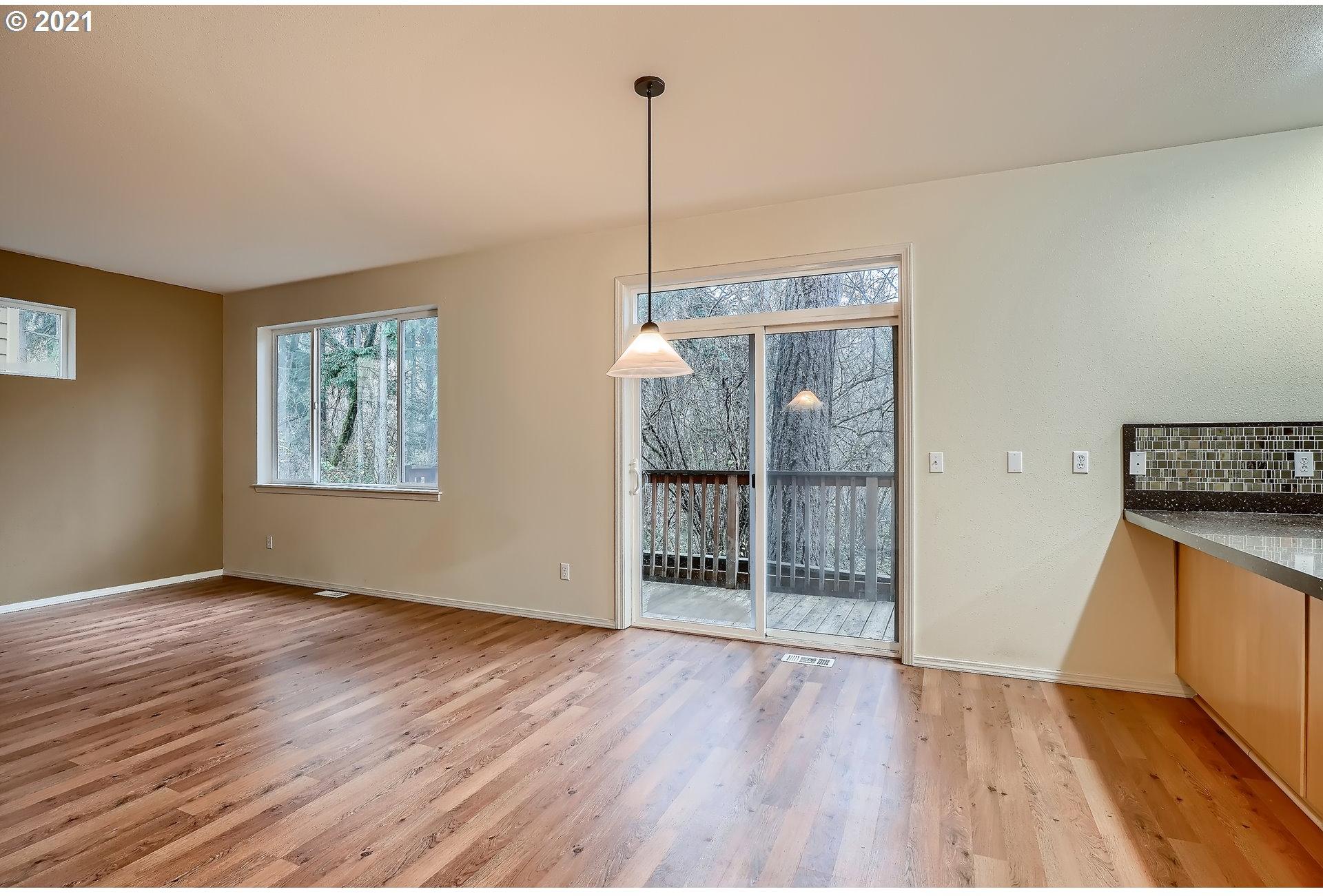 19767 Southeast 38th Way Camas, WA 98607 - Photo 14 of 32 Gallery Image 14
