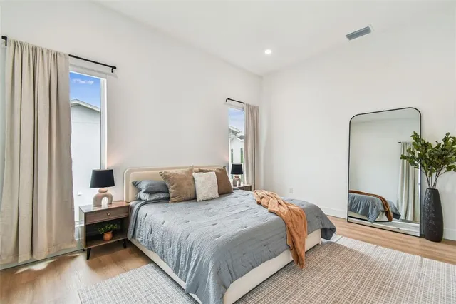 $3,950 | 3840 Pompano Drive Southeast, St. Petersburg, FL 33705