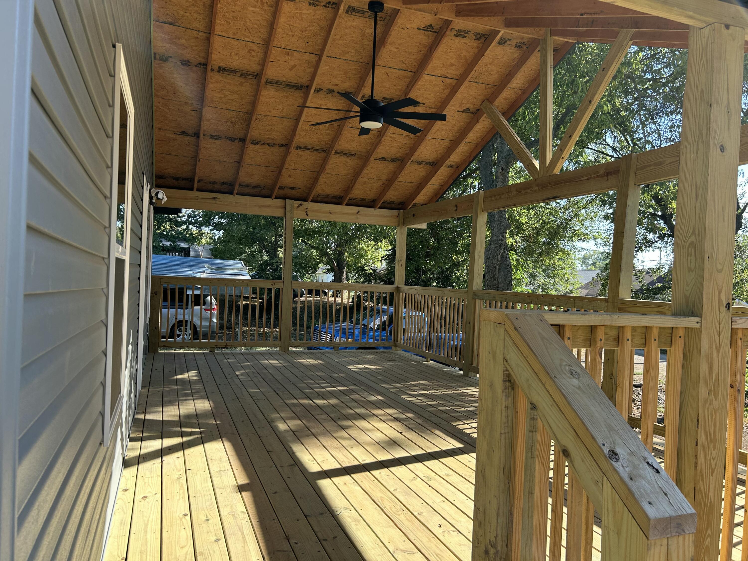 408 2nd Street Monett, MO 65708 - Photo 31 of 31 IMG_5992 2
