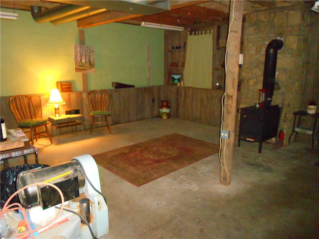 6436 South John Butler Road Columbus, IN 47201 - Photo 13 of 22