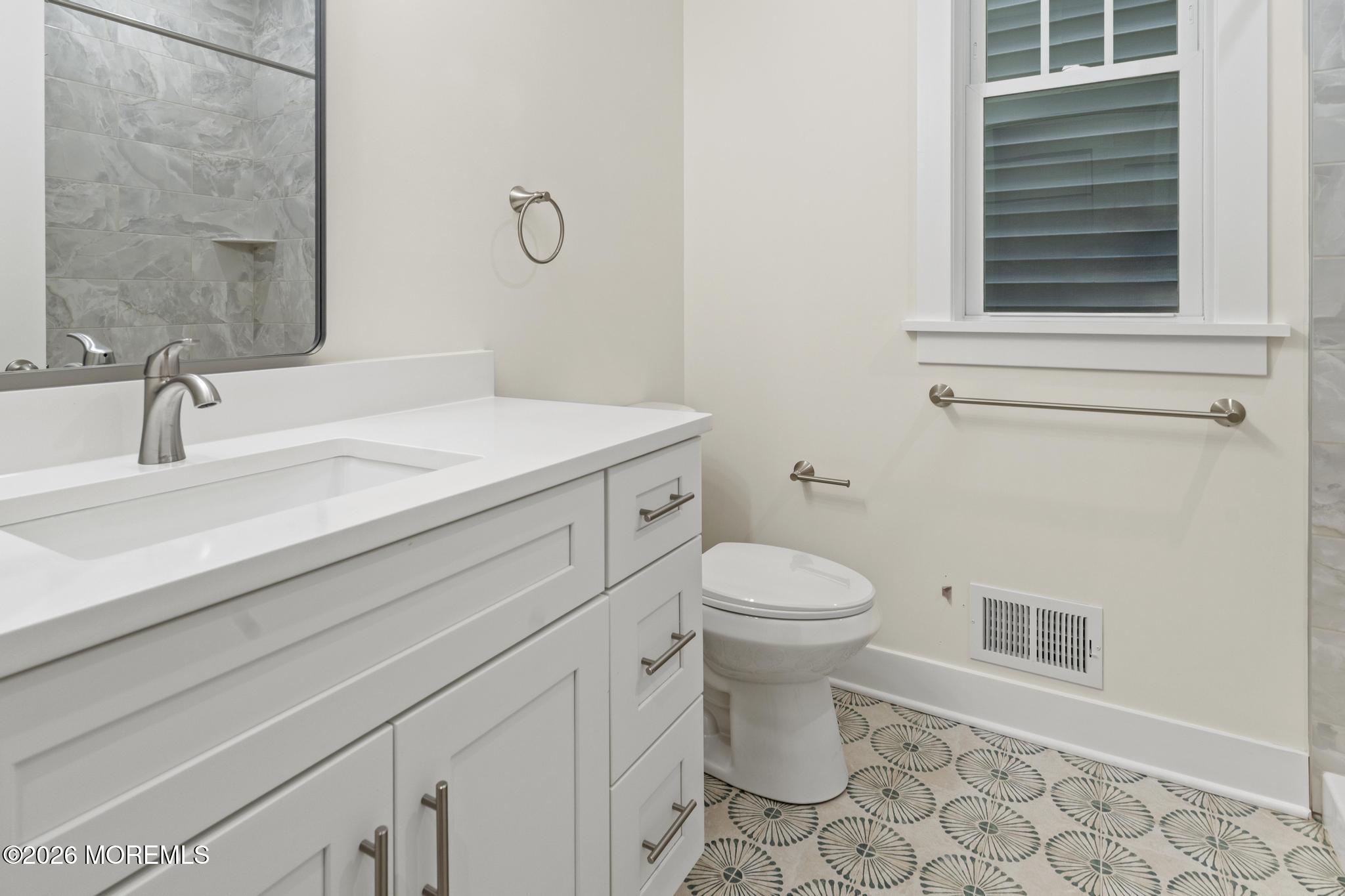 218 Sumner Avenue Seaside Heights, NJ 08751 - Photo 8 of 20 218 Sumner ave (20) bath 1