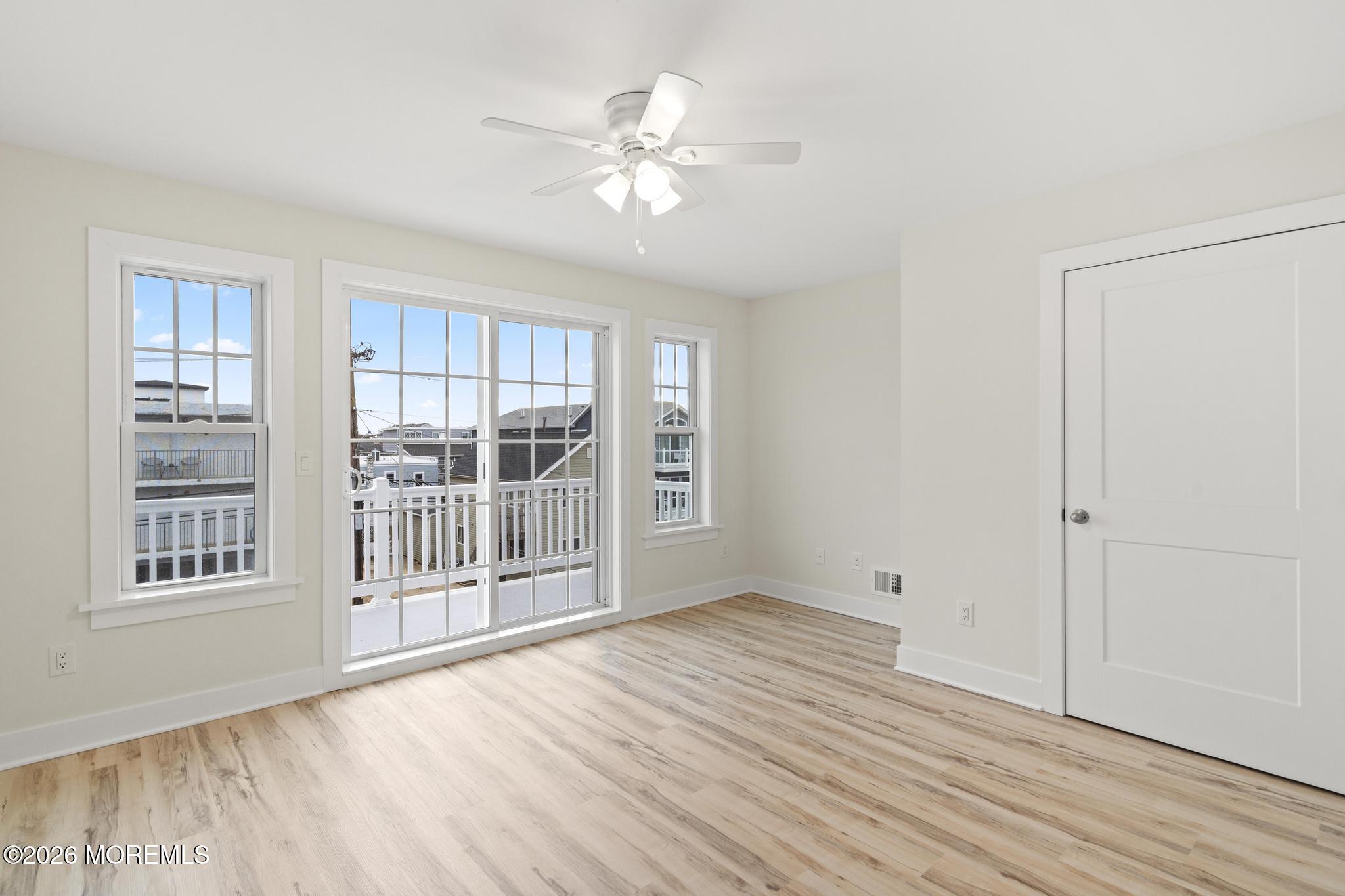 218 Sumner Avenue Seaside Heights, NJ 08751 - Photo 9 of 20 218 Sumner ave (33)3rd bdrm