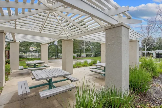 $875,000 | 28534 Old Spanish Trail, Saugus, CA 91390