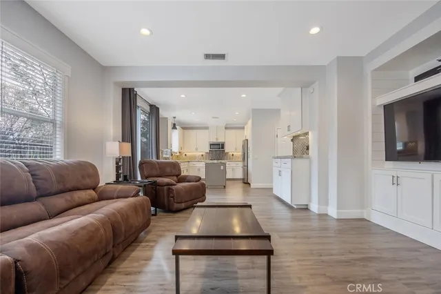 $875,000 | 28534 Old Spanish Trail, Saugus, CA 91390