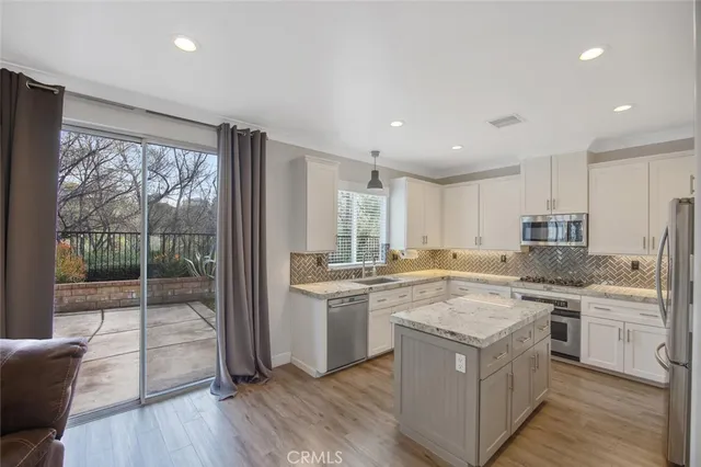 $875,000 | 28534 Old Spanish Trail, Saugus, CA 91390