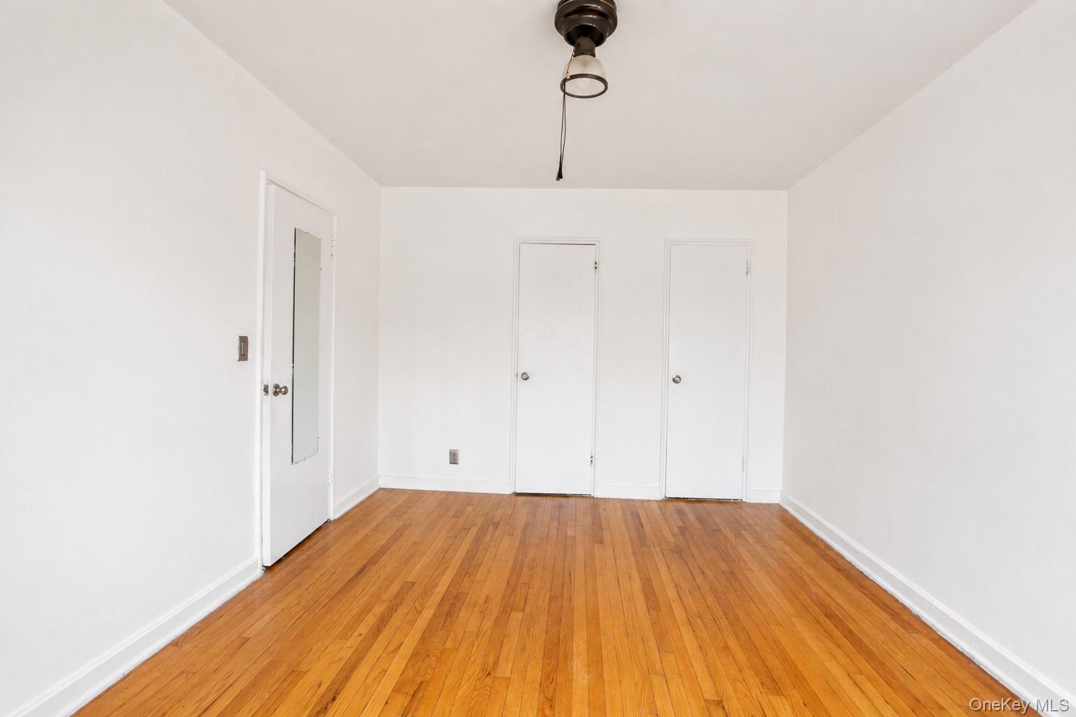 345 Shore Road, Unit 2E Long Beach, NY 11561 - Photo 15 of 18 Gallery Image 15