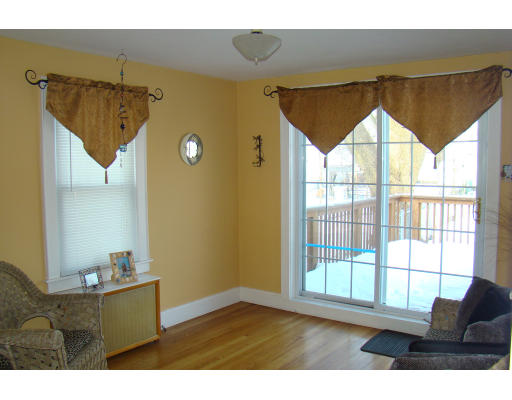 181 Edendale Street Springfield, MA 01104 - Photo 11 of 18