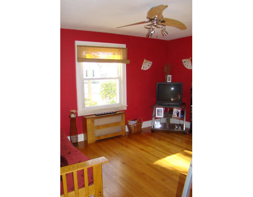 181 Edendale Street Springfield, MA 01104 - Photo 15 of 18