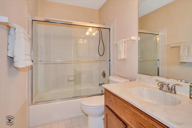 $415,900 | 1114 Tennyson Lane, Naperville, IL 60540