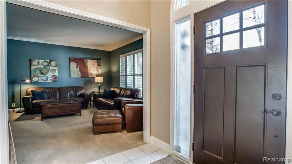 3687 Cedar Shake Drive Rochester Hills, MI 48309 - Photo 5 of 61