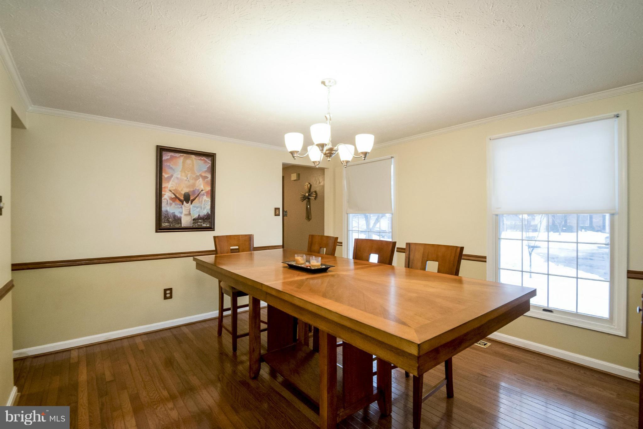 587 Over Ridge Drive Frederick, MD 21703 - Photo 5 of 30 Dining Room