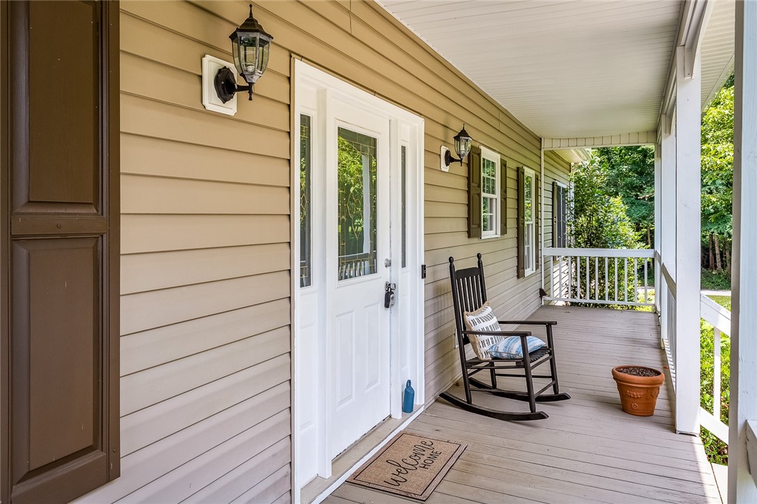 15025 Beacon Ridge Drive Seneca, SC 29678 - Photo 3 of 41 Inviting front porch