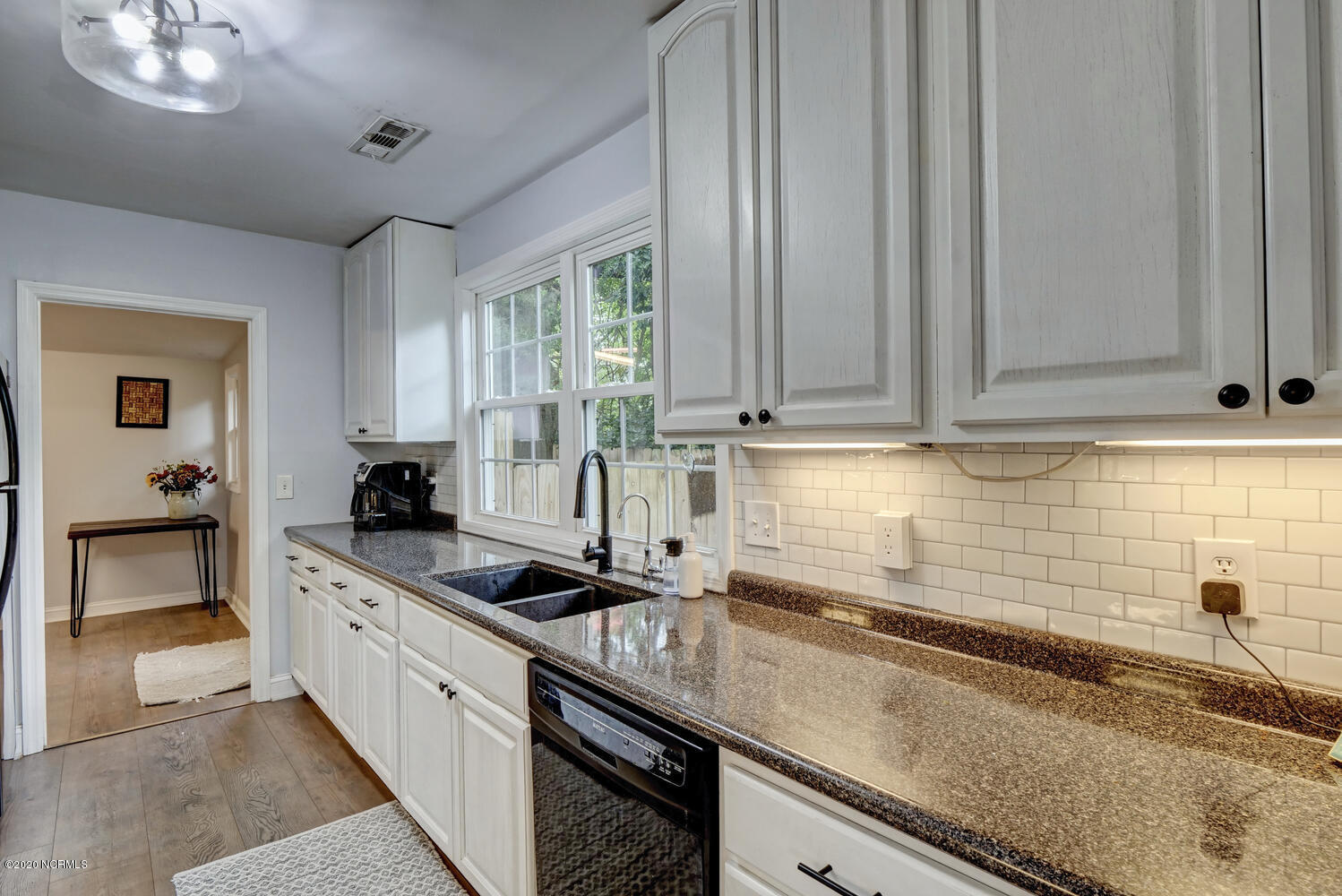 2223 Brandon Road Wilmington, NC 28405 - Photo 7 of 24 2223 Brandon Rd Wilmington NC-large-008-