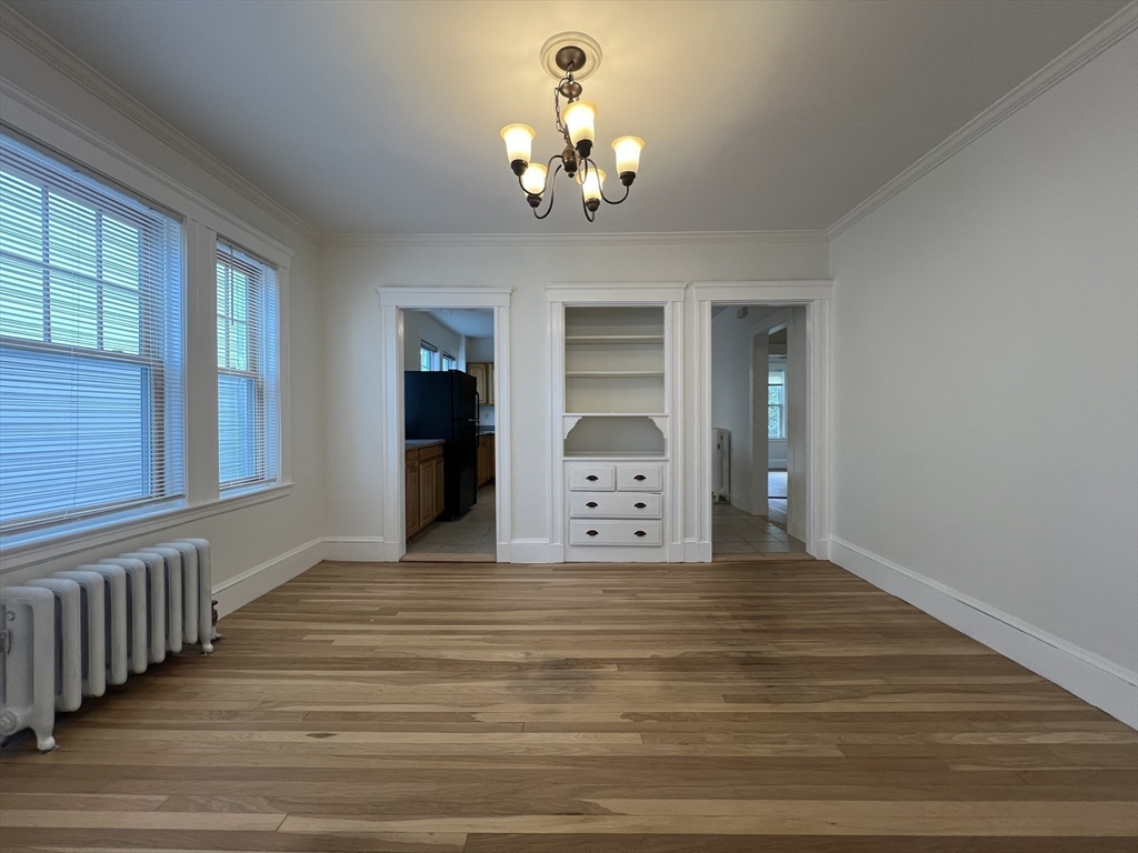 27 Morrow Road Boston, MA 02135 - Photo 7 of 31