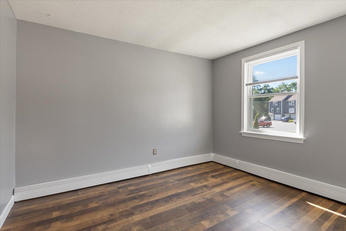 5 Aspen Lane Merrimack, NH 03054 - Photo 17 of 31