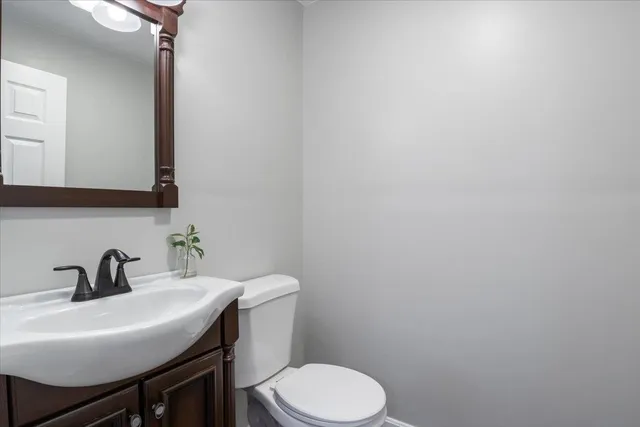 $3,200 | 5 Aspen Lane, Merrimack, NH 03054