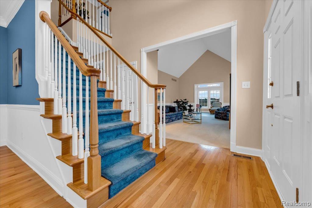 24751 Reeds Pointe Drive Novi, MI 48374 - Photo 6 of 50