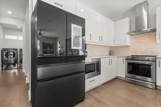 $6,000 | 1049 North Kentucky Avenue, Winter Park, FL 32789