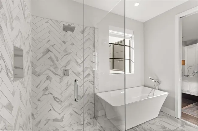 $6,000 | 1049 North Kentucky Avenue, Winter Park, FL 32789