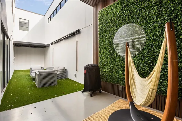 $6,000 | 1049 North Kentucky Avenue, Winter Park, FL 32789