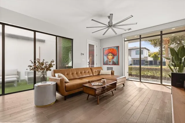 $6,000 | 1049 North Kentucky Avenue, Winter Park, FL 32789