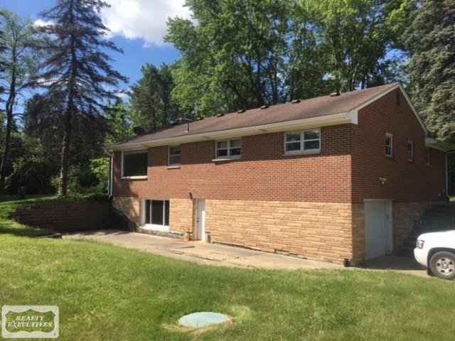 71320 Dequindre Road Romeo, MI 48065 - Photo 30 of 32 31387651-29.JPG