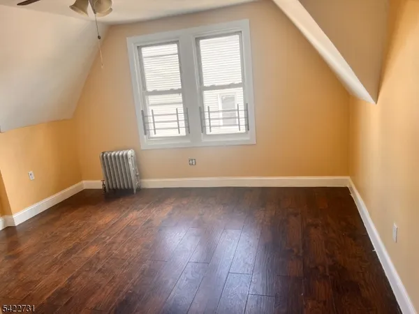 $1,800 | 1289 Springfield Avenue, Irvington, NJ 07111