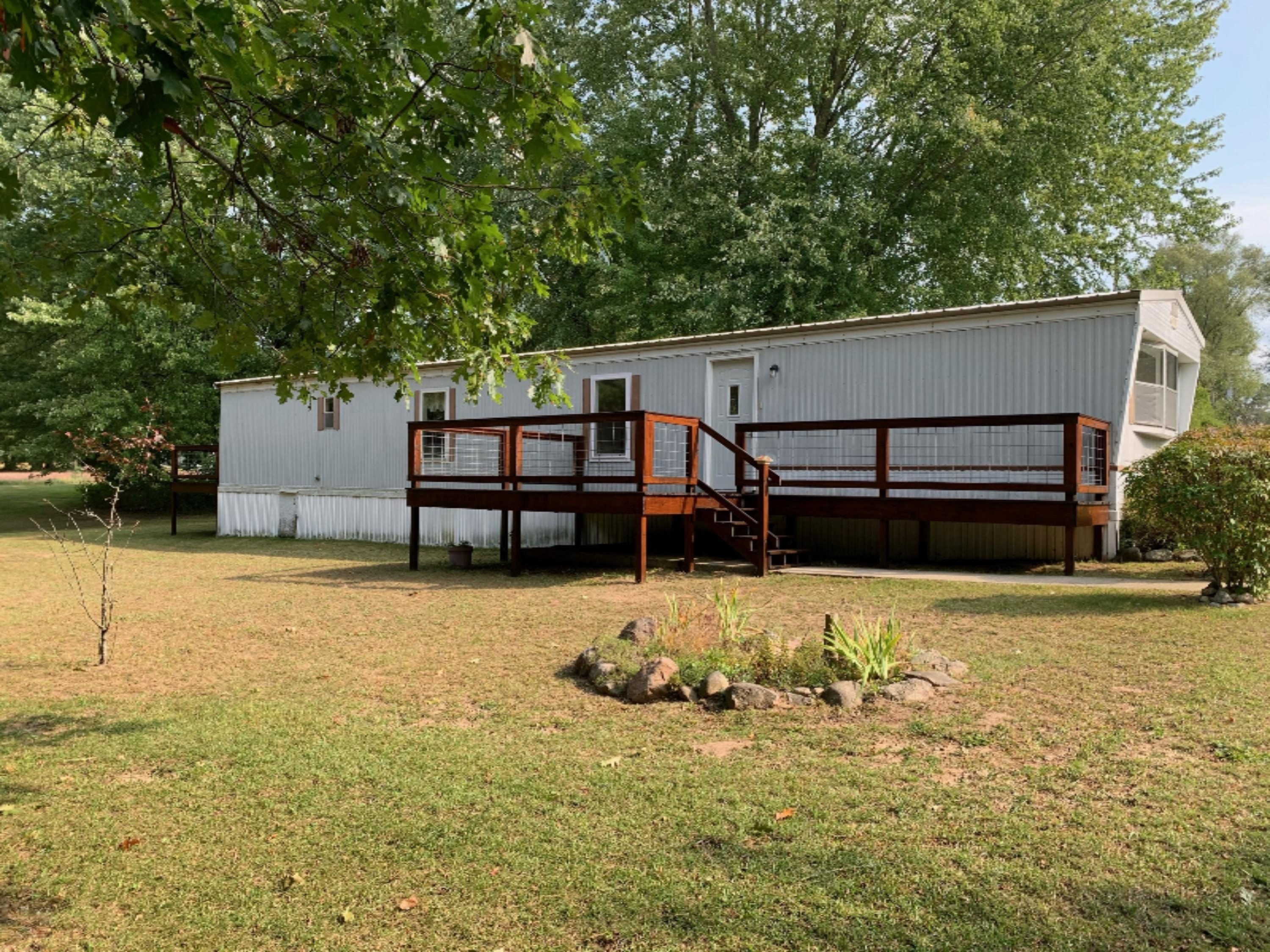 125 Madison Road Stanwood, MI 49346 - Photo 4 of 22 exterior3