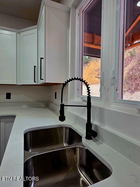 507 North Street Newport, TN 37821 - Photo 14 of 27 4-kitchen