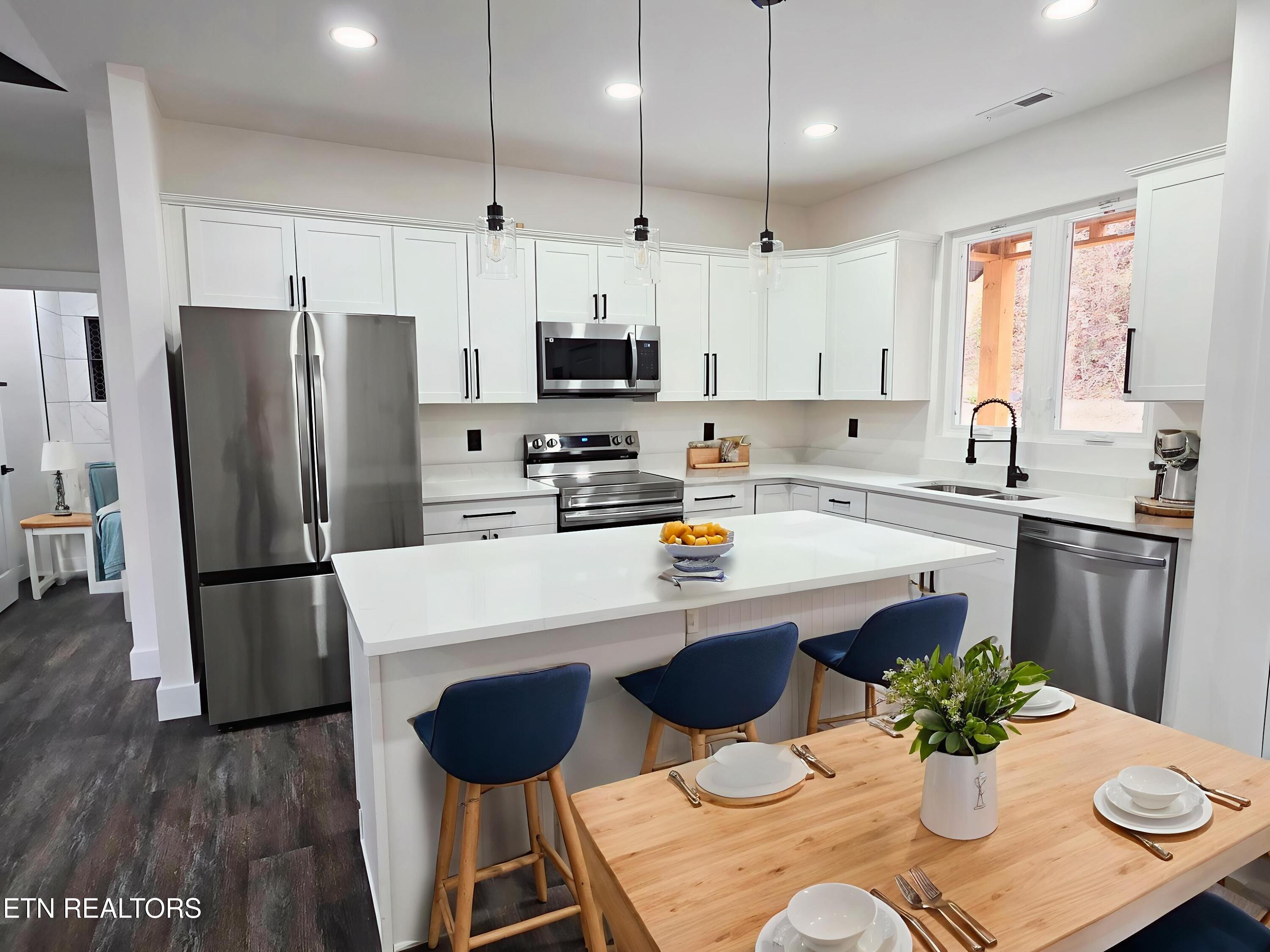 507 North Street Newport, TN 37821 - Photo 16 of 27 6-kitchen - Kitchen - Coastal - 17
