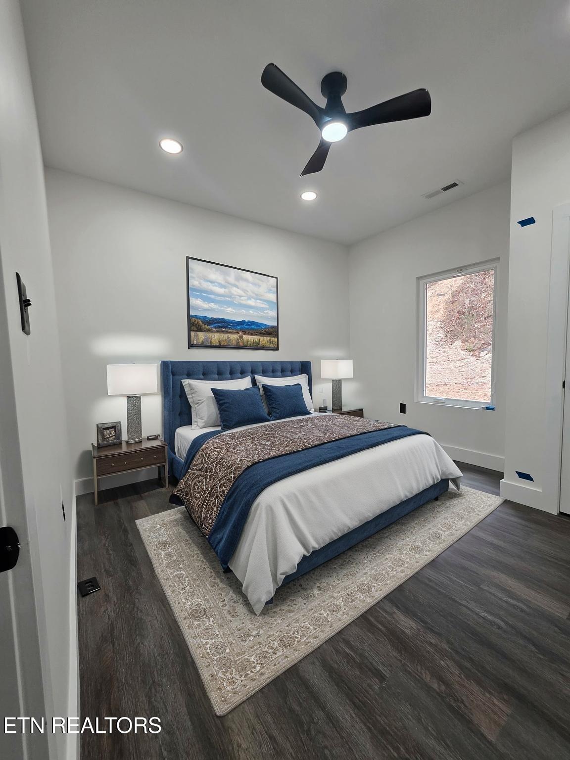 507 North Street Newport, TN 37821 - Photo 8 of 27 1-bedroom - Bedroom - Standard - 8