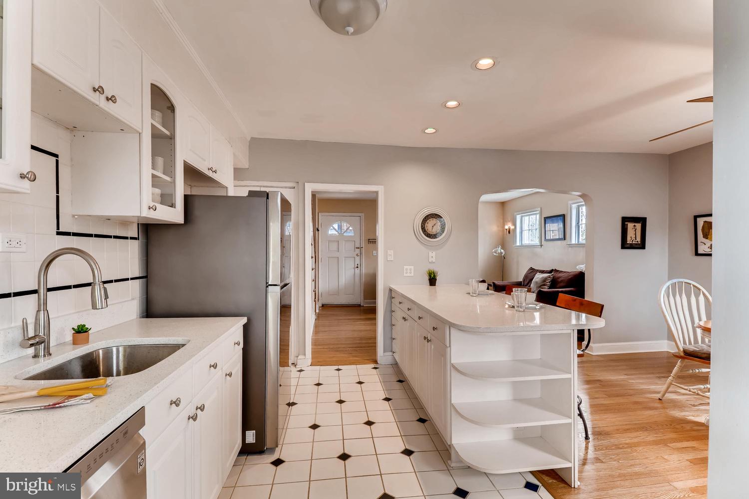 50 Burkshire Road Baltimore, MD 21286 - Photo 11 of 28 Gallery Image 11