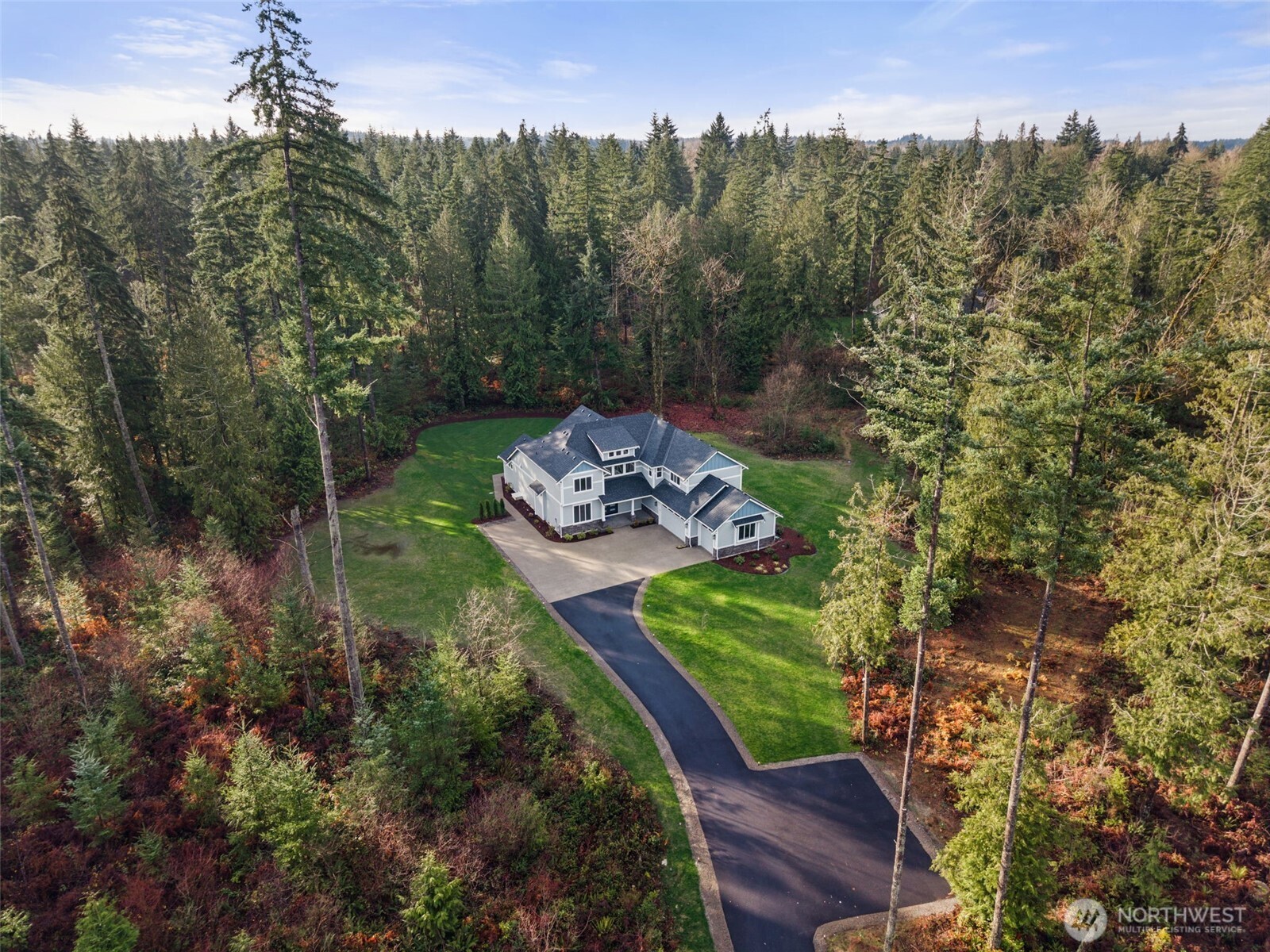 3303 107th Avenue Southwest Olympia, WA 98512 - Photo 2 of 37 a view of a backyard with plants and a patio