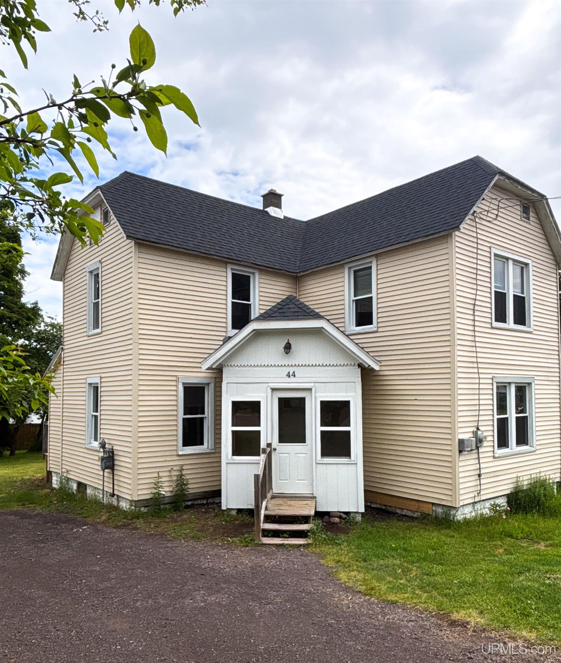 44 3rd Street South Range, MI 49963 - Photo 1 of 26