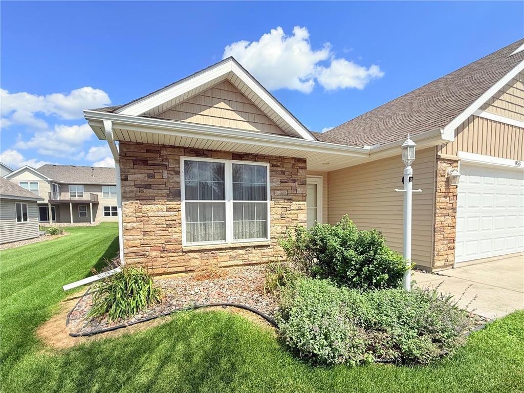 853 Aurora Circle Red Wing, MN 55066 - Photo 12 of 17