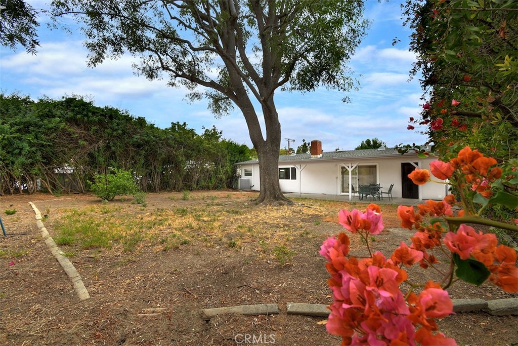 7006 Helmsdale Road West Hills, CA 91307 - Photo 38 of 41