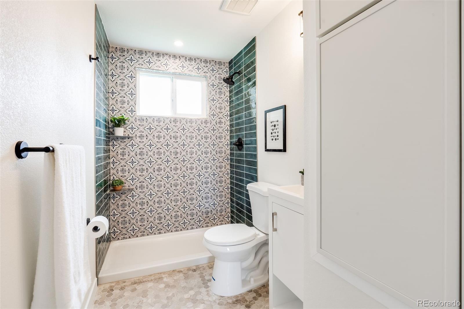 4698 Independence Street Wheat Ridge, CO 80033 - Photo 12 of 20 Gallery Image 12