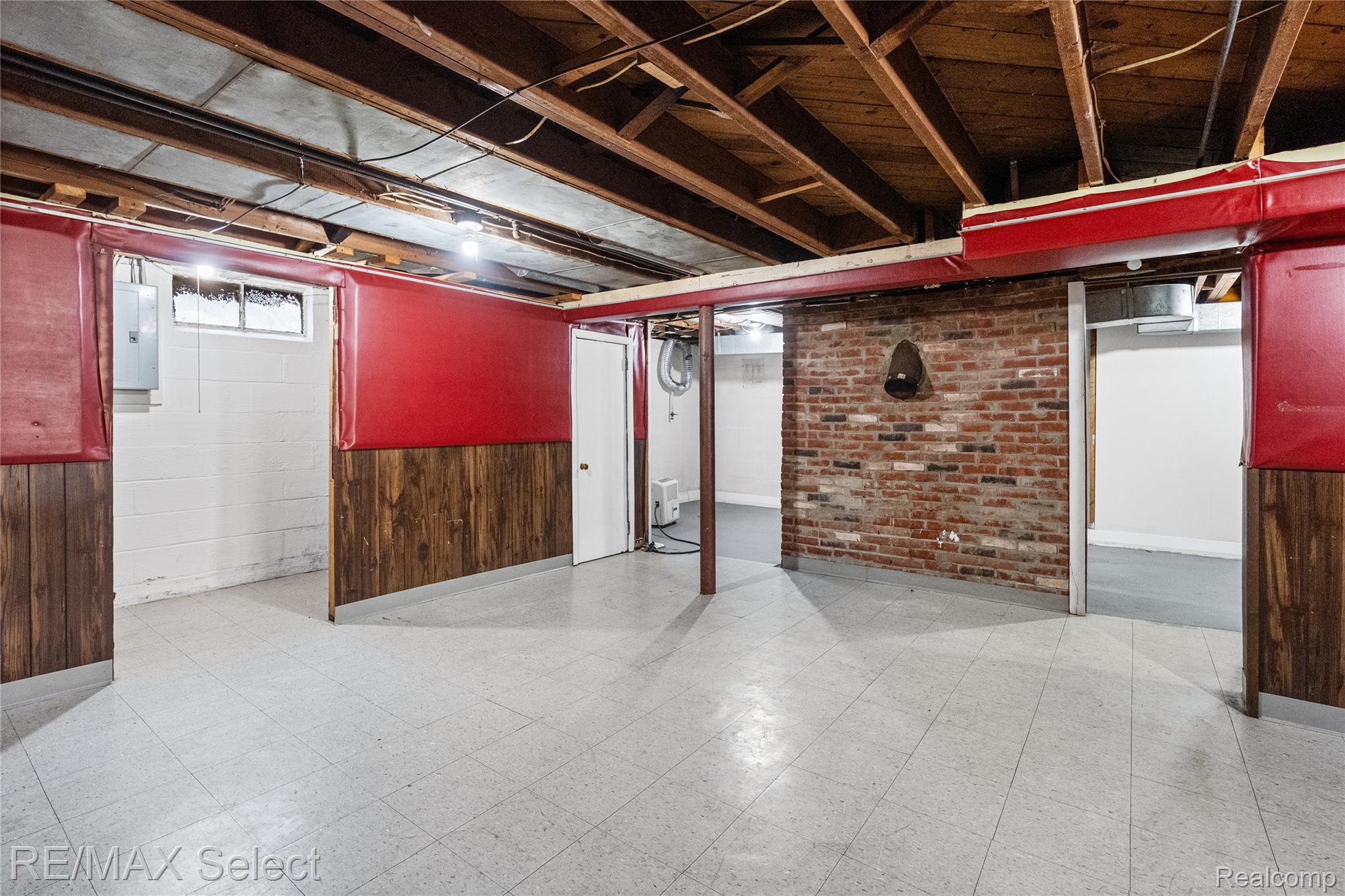 4305 Pengelly Road Flint, MI 48507 - Photo 30 of 36 4305 Pengelly Rd 33.jpg