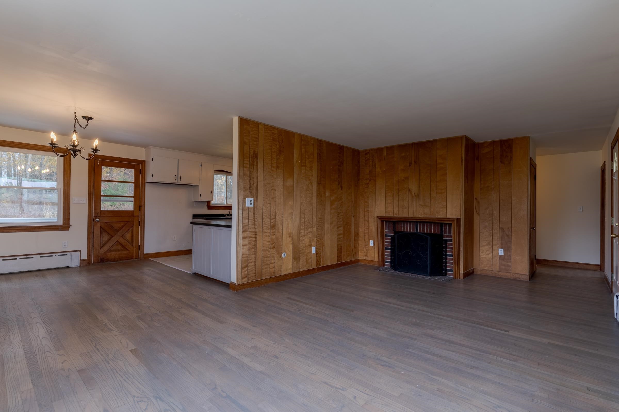 126 Dover Point Road Dover, NH 03820 - Photo 11 of 40