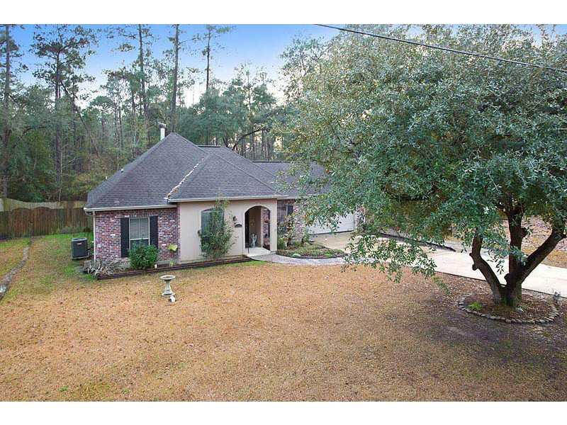 27222 Tag A Long Road Lacombe, LA 70445 - Photo 3 of 13 Gallery Image 3