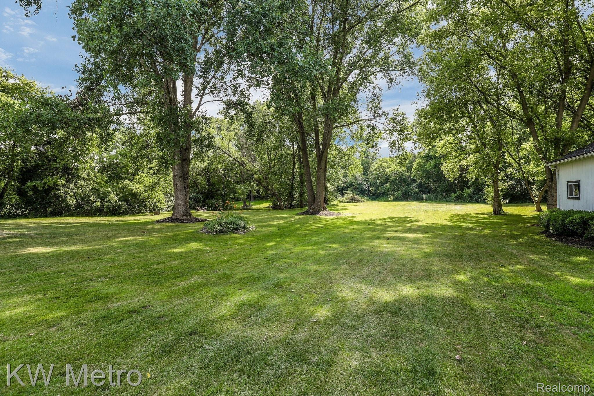 28291 Martindale Road New Hudson, MI 48165 - Photo 84 of 96 28291+Martindale+Rd+Lyon+Charter+Township-100-web.jpg