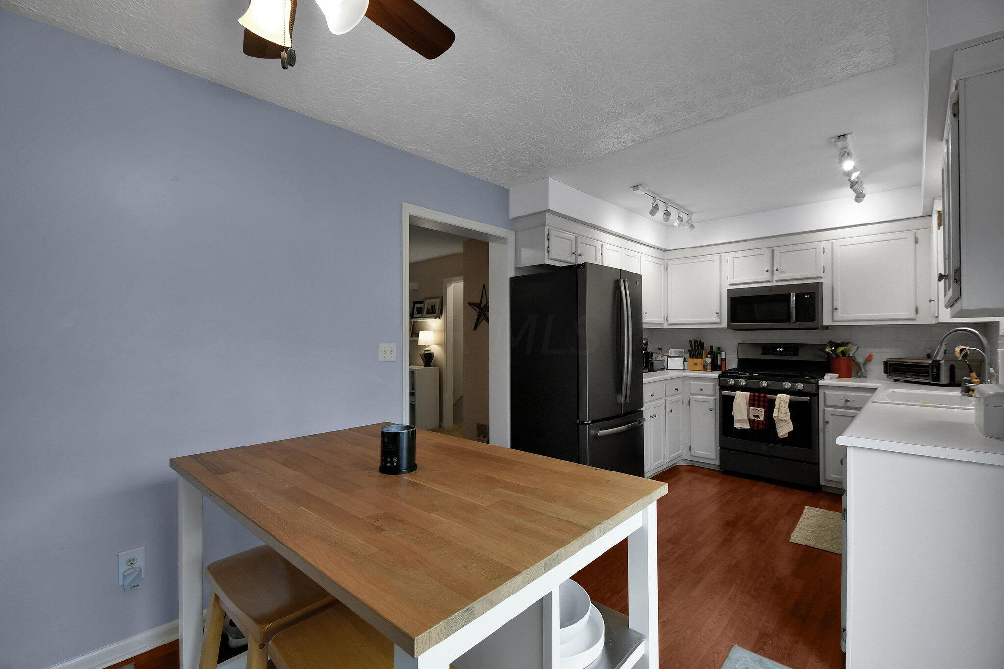 5368 Reed Road, Unit 65 Columbus, OH 43235 - Photo 12 of 56 18-web-or-mls-5368-reed-rd