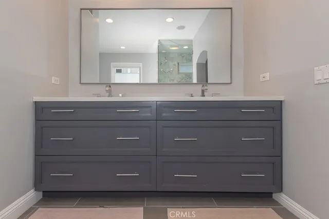 $7,000 | 831 Frankfort Avenue, Huntington Beach, CA 92648