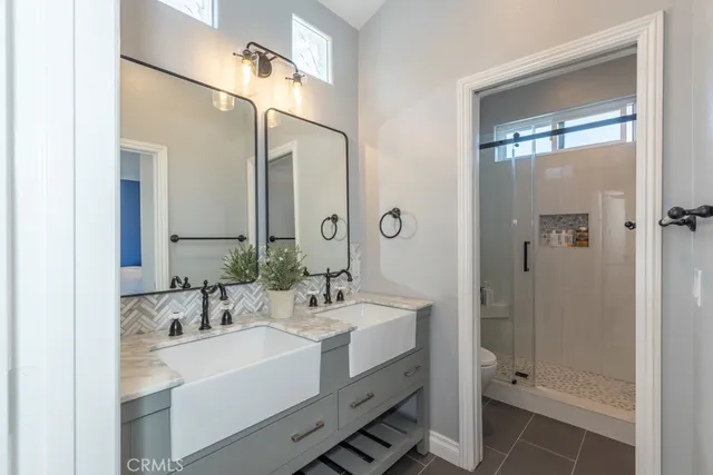 $7,000 | 831 Frankfort Avenue, Huntington Beach, CA 92648