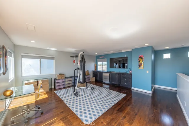 $7,000 | 831 Frankfort Avenue, Huntington Beach, CA 92648