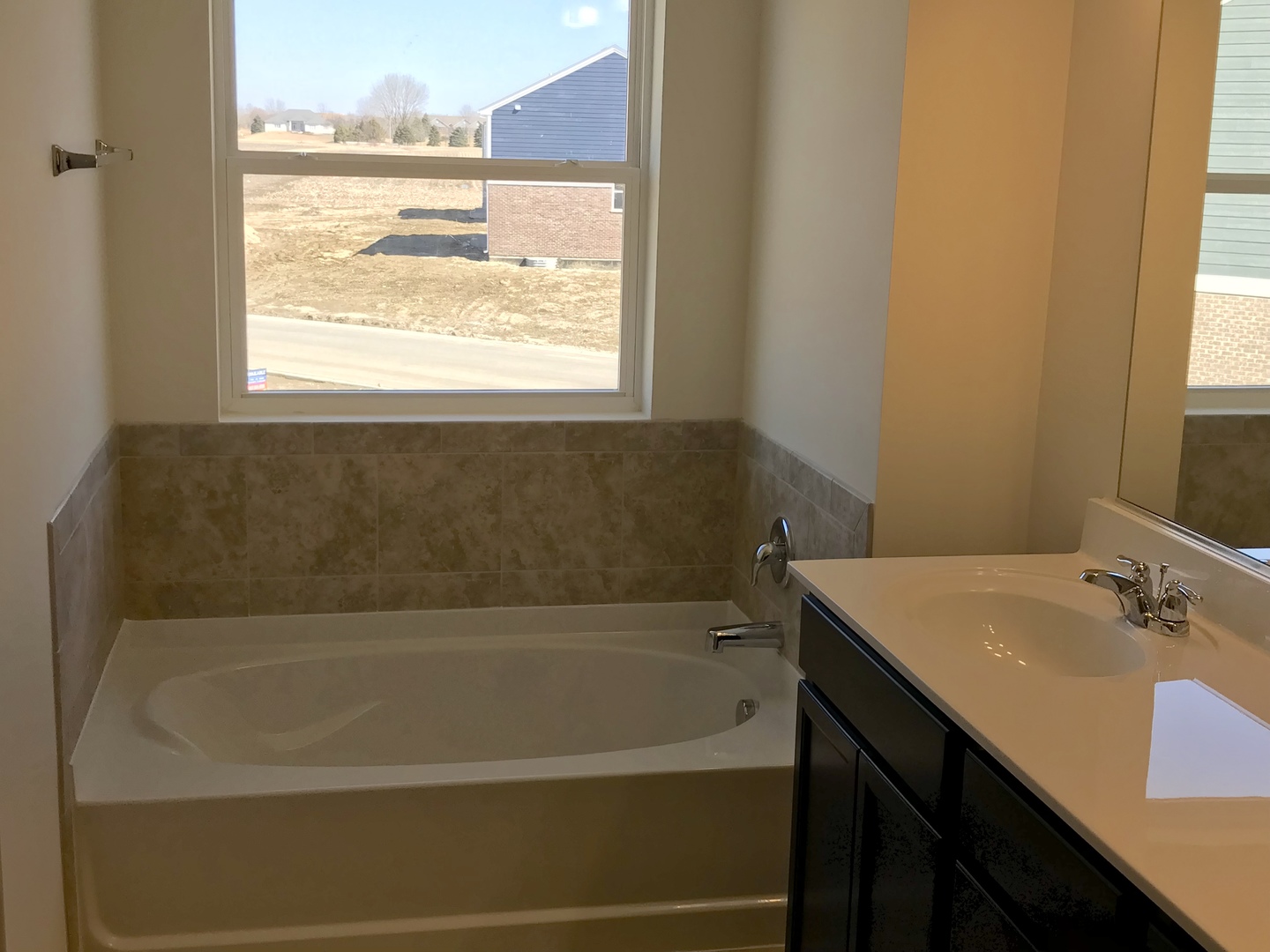 2094 Rownham Hill Road New Lenox, IL 60451 - Photo 13 of 15