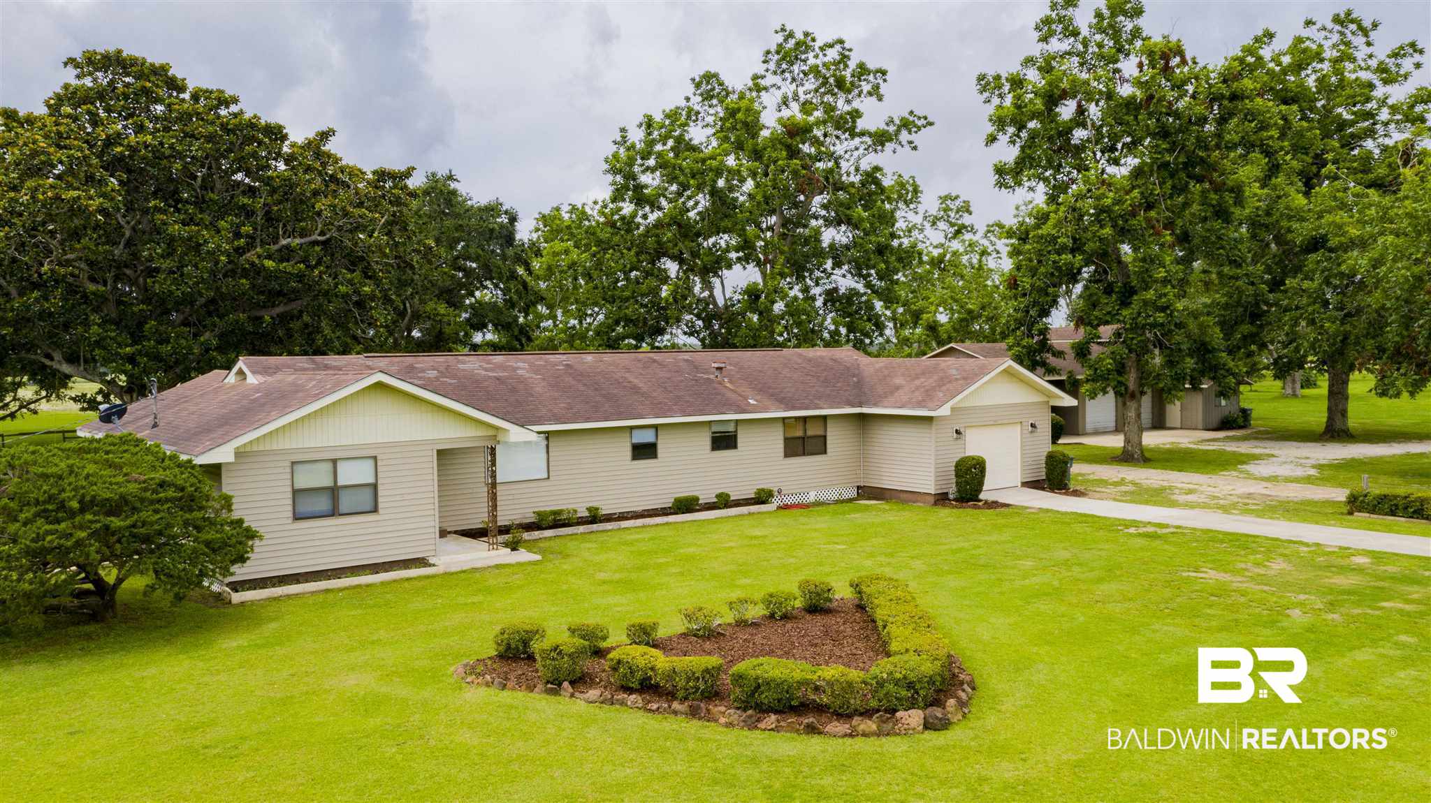 707 West Azalea Avenue Foley, AL 36535 - Photo 49 of 50
