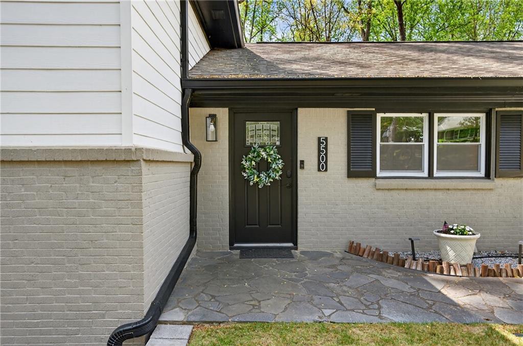 5500 Sherrell Drive Atlanta, GA 30342 - Photo 5 of 51