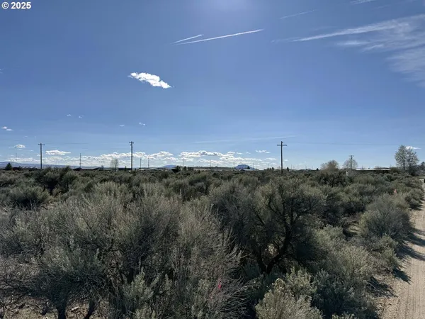 $5,000 | Hemlock Lane, Unit 700, Christmas Valley, OR 97641