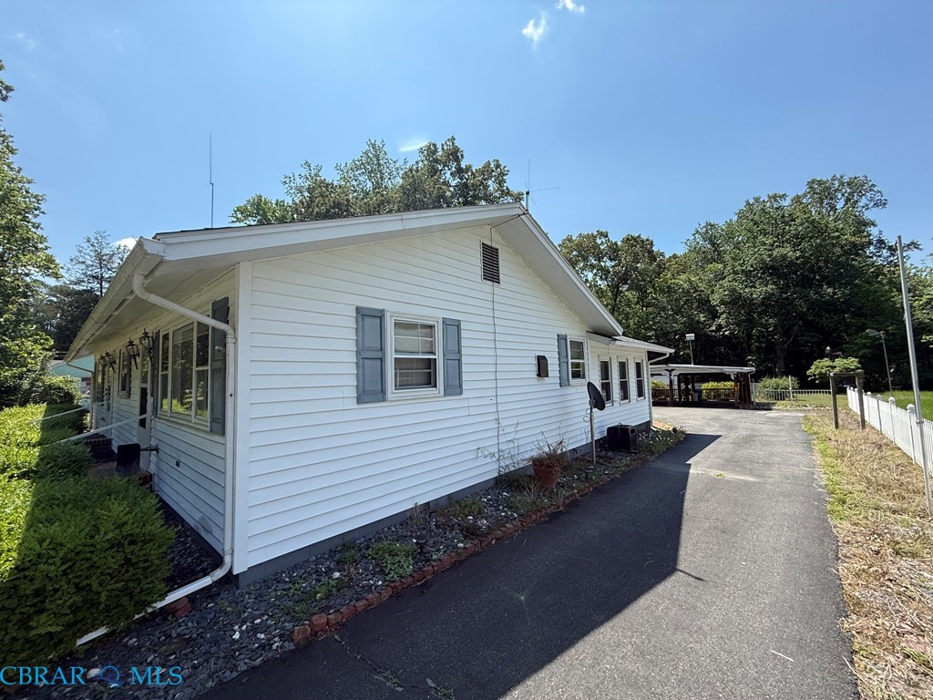 664 Sandy Point Road Heathsville, VA 22473 - Photo 2 of 12 Gallery Image 2